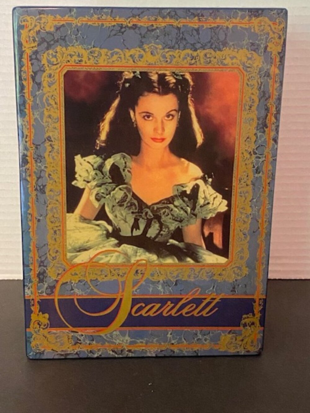 1991 Gone with the Wind Scarlett O’Hara Music Box  with COA